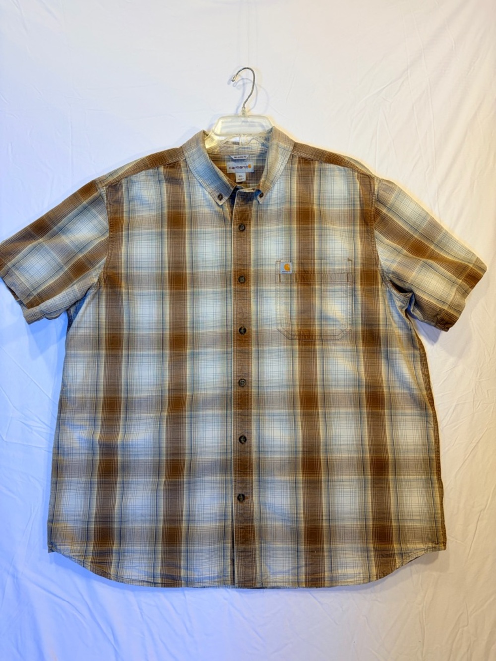 Carhartt Men's Brown Plaid Short-Sleeve Button-Down Shirt. Relaxed fit. Size XXL